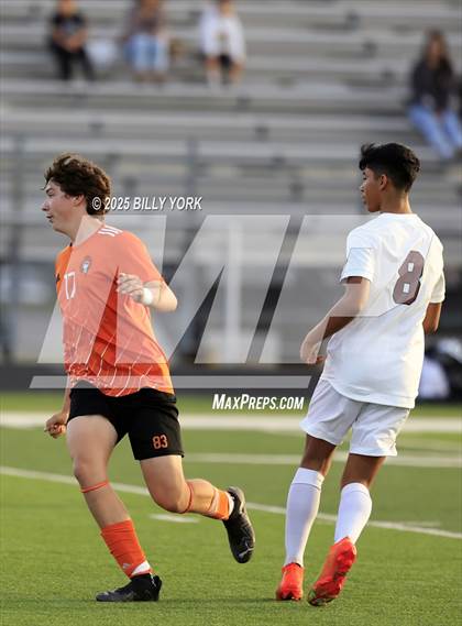 Thumbnail 1 in Grand Saline vs Athens photogallery.