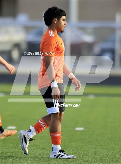 Thumbnail 3 in Grand Saline vs Athens photogallery.