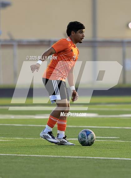 Thumbnail 2 in Grand Saline vs Athens photogallery.