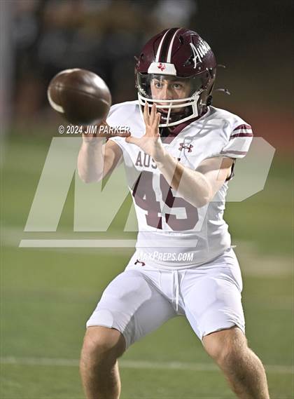 Thumbnail 2 in Vandegrift vs. Austin (UIL 6A D2 Football Bi-District Playoff) photogallery.
