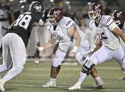 Thumbnail 2 in Vandegrift vs. Austin (UIL 6A D2 Football Bi-District Playoff) photogallery.