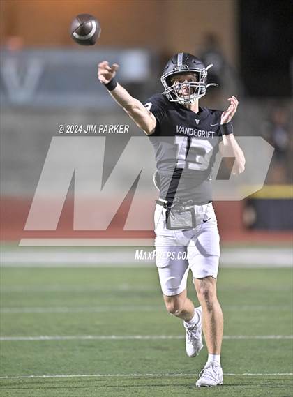 Thumbnail 3 in Vandegrift vs. Austin (UIL 6A D2 Football Bi-District Playoff) photogallery.
