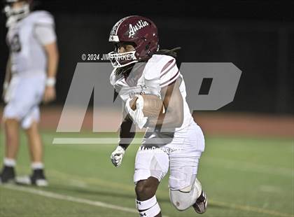 Thumbnail 3 in Vandegrift vs. Austin (UIL 6A D2 Football Bi-District Playoff) photogallery.