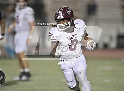 Thumbnail 1 in Vandegrift vs. Austin (UIL 6A D2 Football Bi-District Playoff) photogallery.