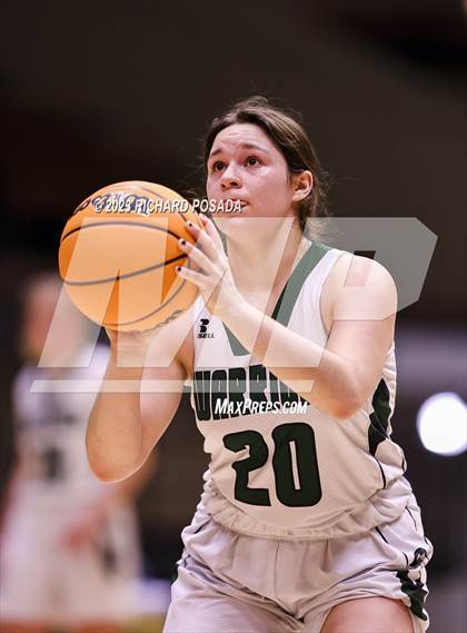 Thumbnail 3 in Liberty vs. Tehachapi (CIF CS Division II Championship) photogallery.