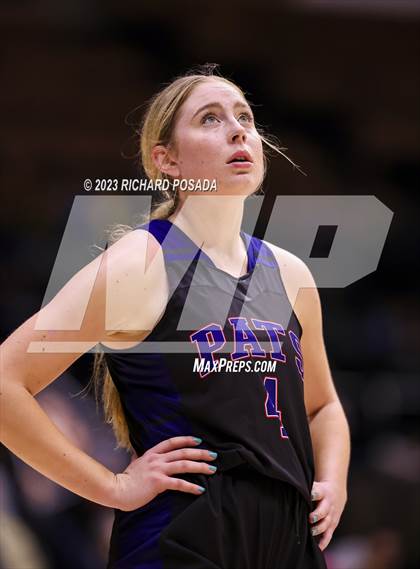 Thumbnail 2 in Liberty vs. Tehachapi (CIF CS Division II Championship) photogallery.