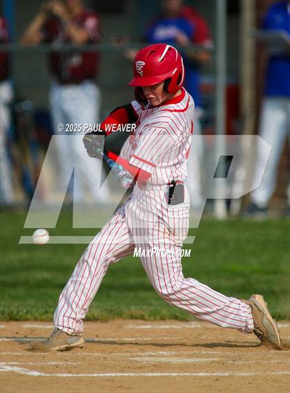 Thumbnail 3 in Dunmore vs. Mount Carmel (PIAA Class 3A First Round) photogallery.