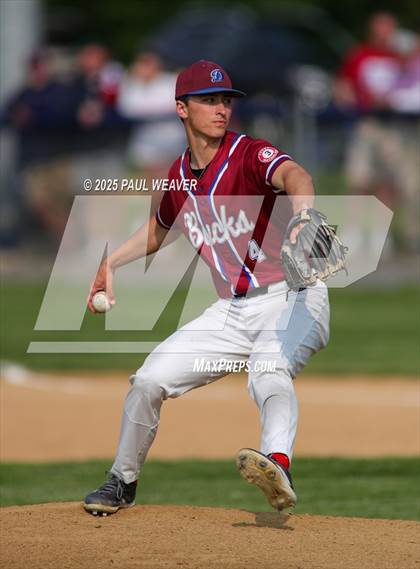 Thumbnail 2 in Dunmore vs. Mount Carmel (PIAA Class 3A First Round) photogallery.