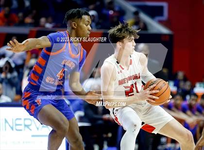 Thumbnail 1 in East St. Louis vs. Metamora (IHSA 3A Final) photogallery.