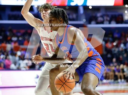 Thumbnail 3 in East St. Louis vs. Metamora (IHSA 3A Final) photogallery.