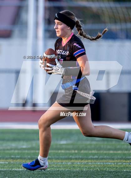 Thumbnail 2 in Davis @ Rocklin photogallery.