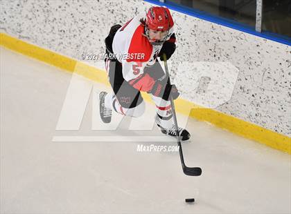 Thumbnail 1 in Hamburg vs. Niagara-Wheatfield photogallery.