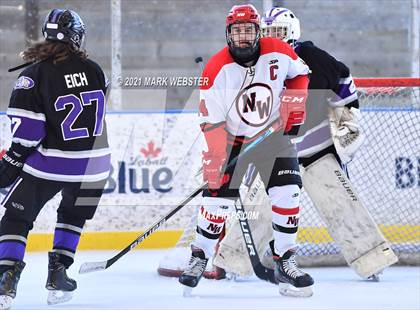 Thumbnail 1 in Hamburg vs. Niagara-Wheatfield photogallery.