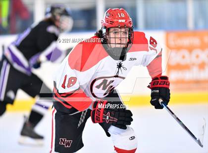 Thumbnail 3 in Hamburg vs. Niagara-Wheatfield photogallery.