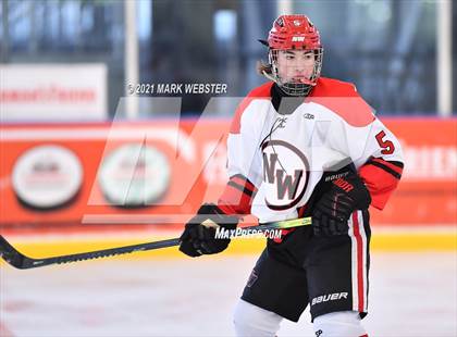 Thumbnail 2 in Hamburg vs. Niagara-Wheatfield photogallery.