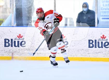 Thumbnail 1 in Hamburg vs. Niagara-Wheatfield photogallery.