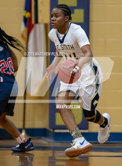 Thumbnail 1 in Terry Sanford vs. E.E. Smith (Patriot Athletic Conference 3A/4A Championship) photogallery.
