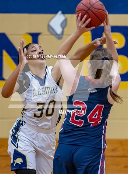 Thumbnail 2 in Terry Sanford vs. E.E. Smith (Patriot Athletic Conference 3A/4A Championship) photogallery.