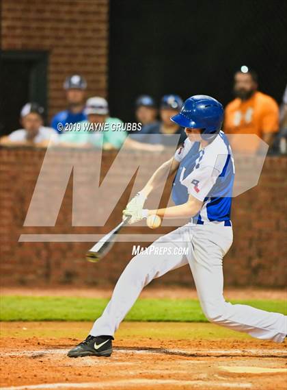Thumbnail 3 in Linden-Kildare vs. James Bowie Game 3 (UIL 2A Regional Final) photogallery.