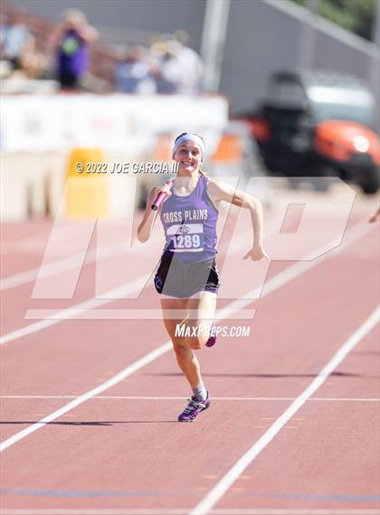 Thumbnail 3 in UIL 1A Girls State Track Meet photogallery.