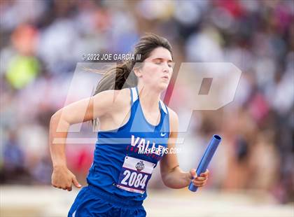 Thumbnail 3 in UIL 1A Girls State Track Meet photogallery.