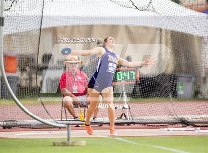 Thumbnail 2 in UIL 1A Girls State Track Meet photogallery.