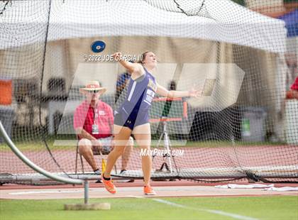 Thumbnail 3 in UIL 1A Girls State Track Meet photogallery.