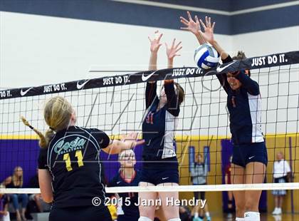 Thumbnail 1 in Mira Costa @ Flintridge Sacred Heart (Durango Fall Classic) photogallery.