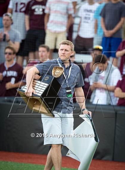Thumbnail 2 in Shorewood vs. Mercer Island (WIAA 3A Final) photogallery.