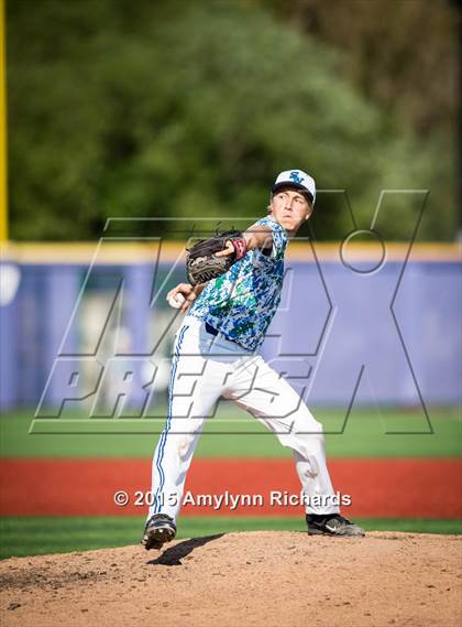 Thumbnail 1 in Shorewood vs. Mercer Island (WIAA 3A Final) photogallery.