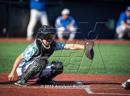 Thumbnail 1 in Shorewood vs. Mercer Island (WIAA 3A Final) photogallery.