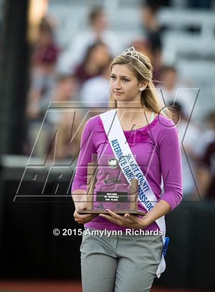 Thumbnail 2 in Shorewood vs. Mercer Island (WIAA 3A Final) photogallery.
