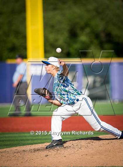 Thumbnail 3 in Shorewood vs. Mercer Island (WIAA 3A Final) photogallery.