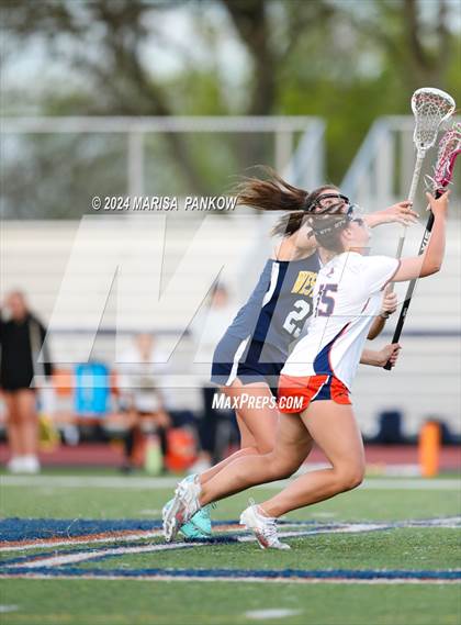 Thumbnail 2 in Liverpool vs West Genesee photogallery.