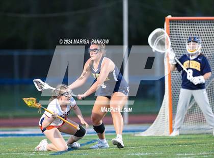 Thumbnail 2 in Liverpool vs West Genesee photogallery.