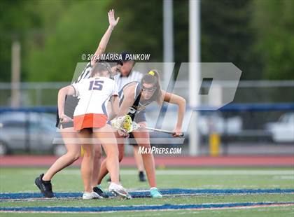 Thumbnail 2 in Liverpool vs West Genesee photogallery.