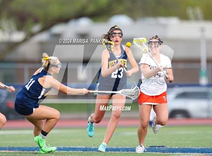 Thumbnail 2 in Liverpool vs West Genesee photogallery.