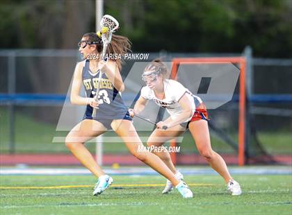 Thumbnail 2 in Liverpool vs West Genesee photogallery.