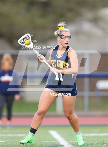 Thumbnail 2 in Liverpool vs West Genesee photogallery.