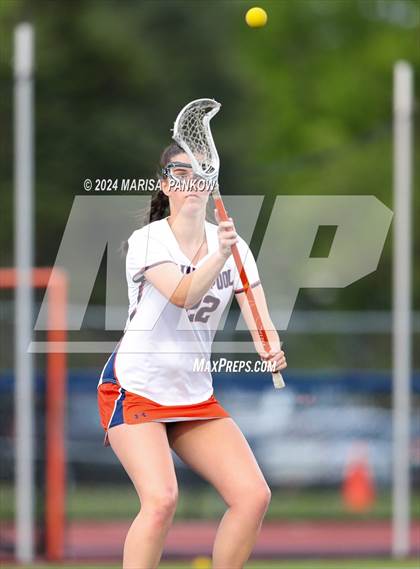 Thumbnail 2 in Liverpool vs West Genesee photogallery.