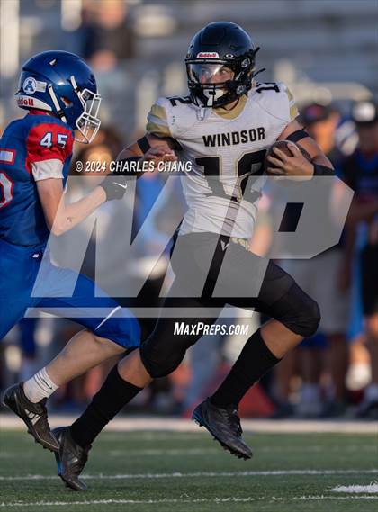 Thumbnail 2 in Windsor @ Analy photogallery.