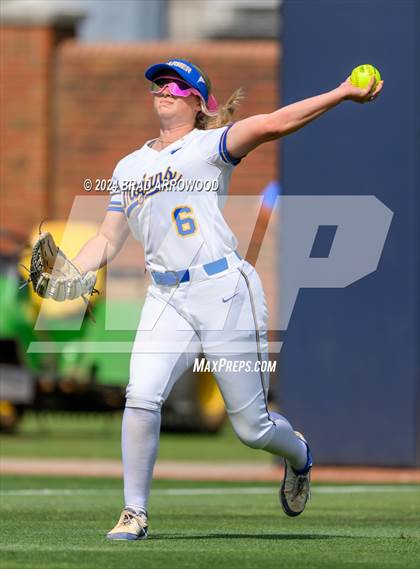 Thumbnail 1 in Weddington vs Garner (NCHSAA 4A Final Game 1) photogallery.