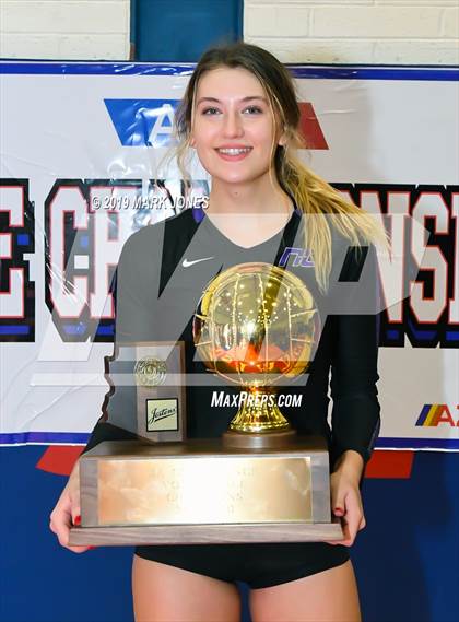 Thumbnail 2 in Northwest Christian vs. Valley Christian (AIA 3A Final - Awards) photogallery.