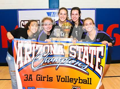 Thumbnail 3 in Northwest Christian vs. Valley Christian (AIA 3A Final - Awards) photogallery.