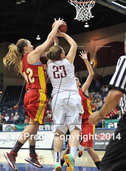 Thumbnail 3 in Mt. Carmel vs. Mission Hills (CIF SDS D1 Final) photogallery.