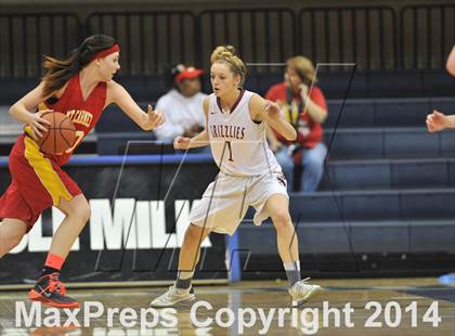 Thumbnail 1 in Mt. Carmel vs. Mission Hills (CIF SDS D1 Final) photogallery.