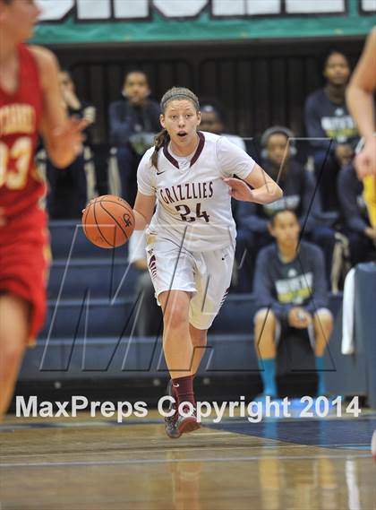 Thumbnail 2 in Mt. Carmel vs. Mission Hills (CIF SDS D1 Final) photogallery.