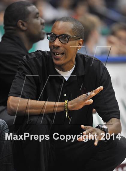 Thumbnail 2 in Mt. Carmel vs. Mission Hills (CIF SDS D1 Final) photogallery.