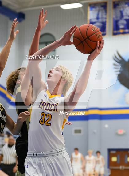 Thumbnail 2 in Comanche @ Brock photogallery.