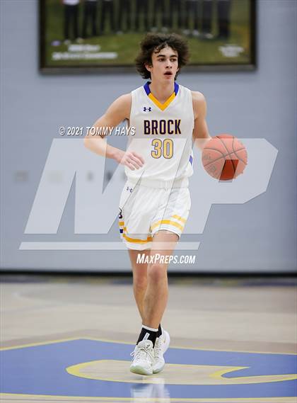 Thumbnail 1 in Comanche @ Brock photogallery.